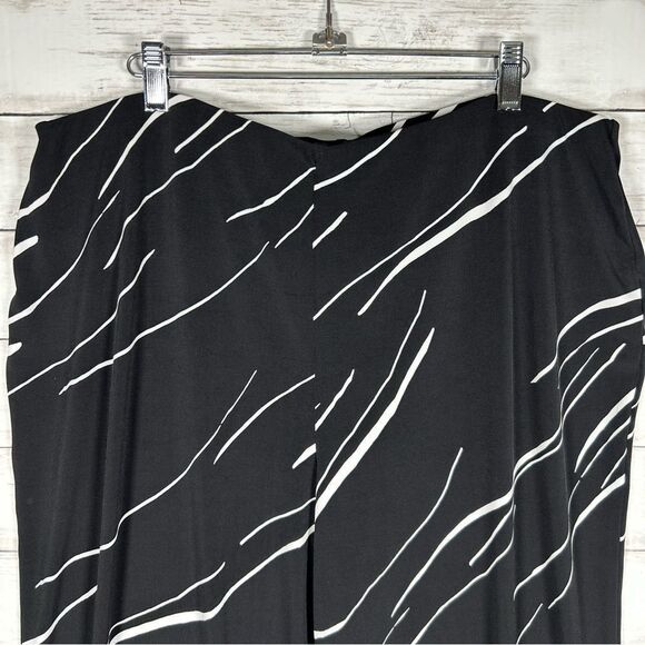 Alfani Black White Linear Print Wide Leg Relaxed Travel Easy-Care Pant 1X - Picture 4 of 7